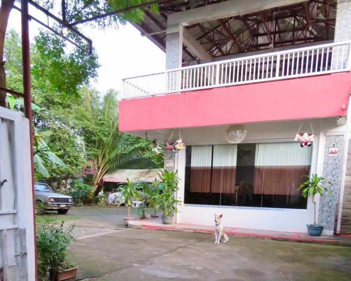 Perlies Inn Tanay Barkada House Екстериор снимка